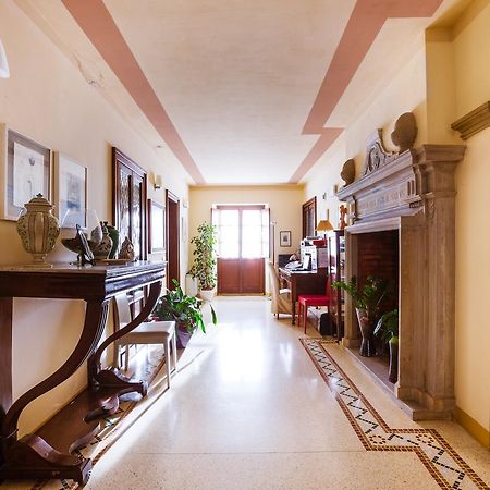 Locanda Da Ciacci Petriano Екстериор снимка