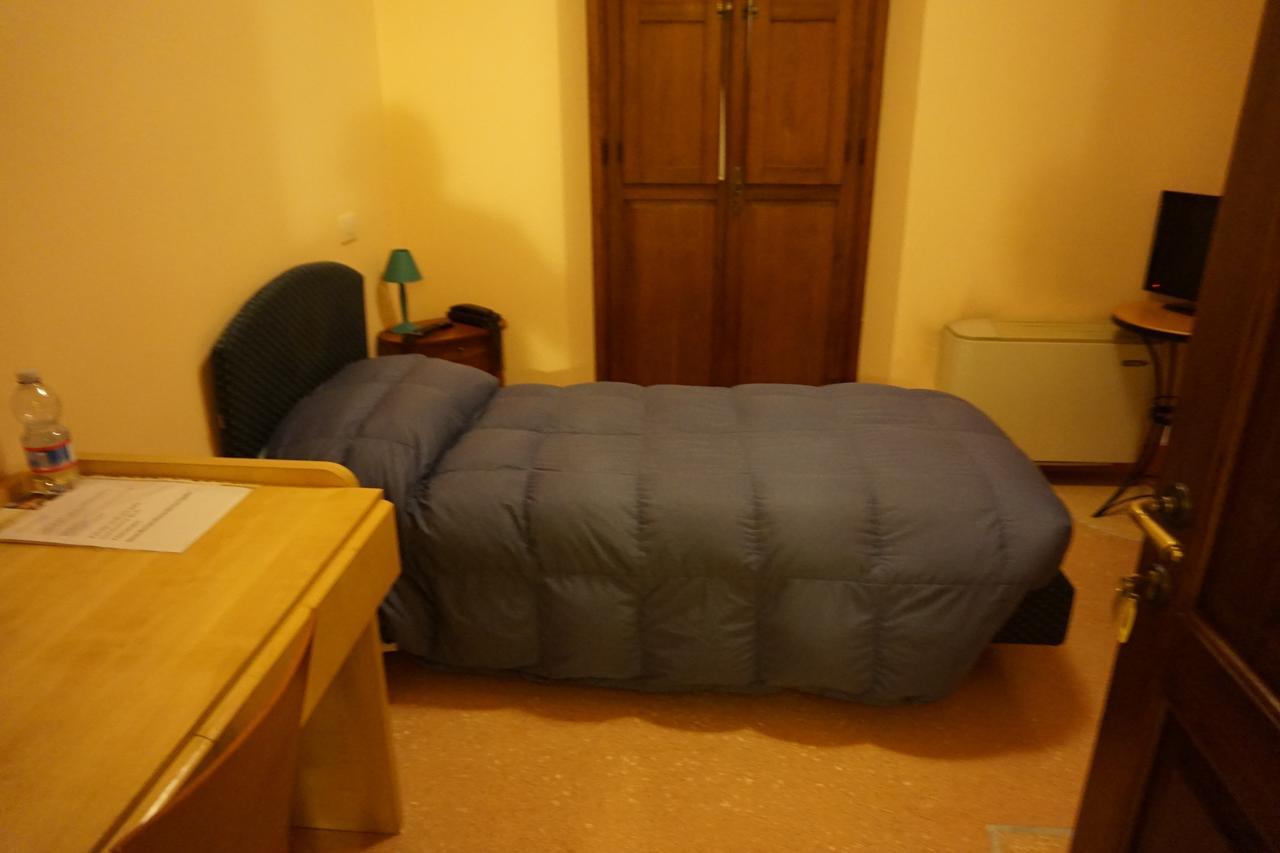 Locanda Da Ciacci Petriano Екстериор снимка