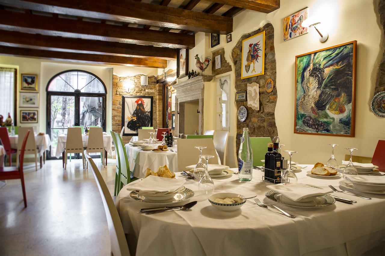 Locanda Da Ciacci Petriano Екстериор снимка