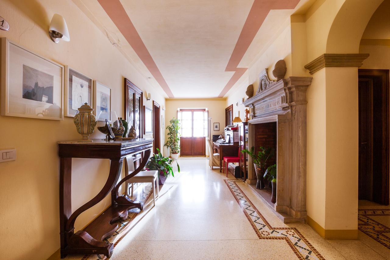 Locanda Da Ciacci Petriano Екстериор снимка
